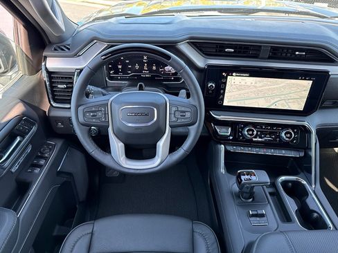 Used 2025 GMC Sierra 1500 Denali image 20
