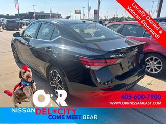Used 2025 Nissan Sentra SR FWD video 3