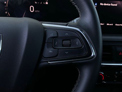 Used 2025 Buick Encore GX Preferred image 33