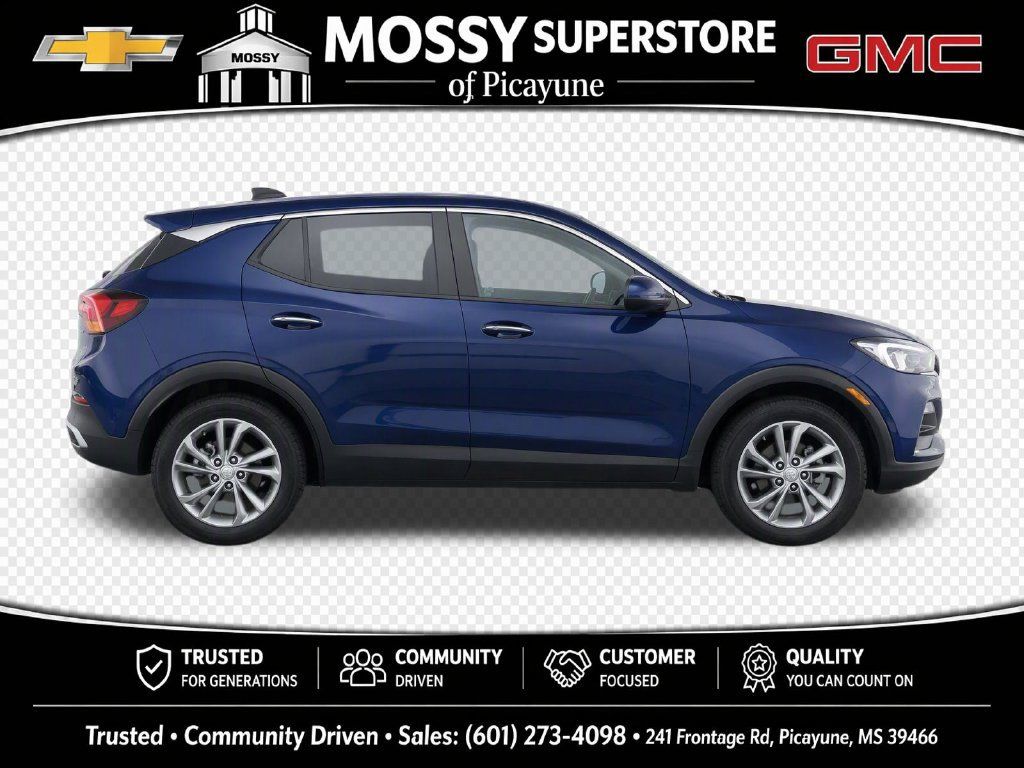 Used 2023 Buick Encore GX Preferred w/ Cold Weather Comfort Package FWD image 9
