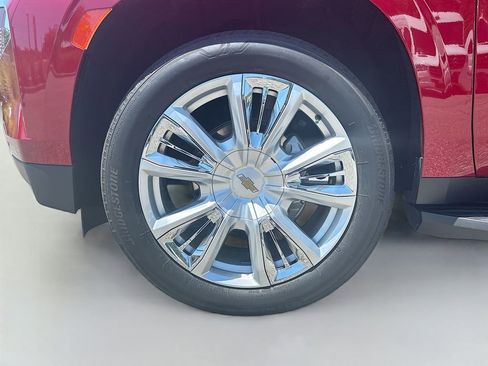 Used 2022 Chevrolet Tahoe High Country AWD/4WD image 13