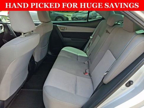 Used 2015 Toyota Corolla LE FWD image 10