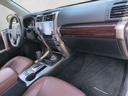 Used 2024 Toyota 4Runner Limited AWD/4WD image 24