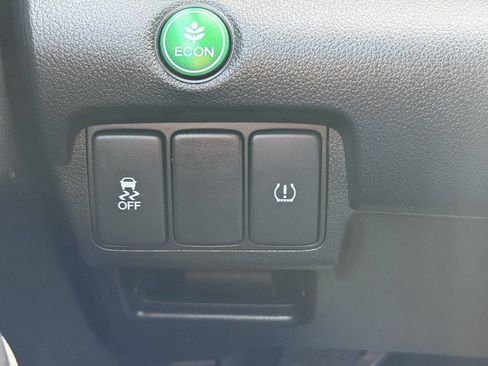 Used 2016 Honda CR-V LX image 27