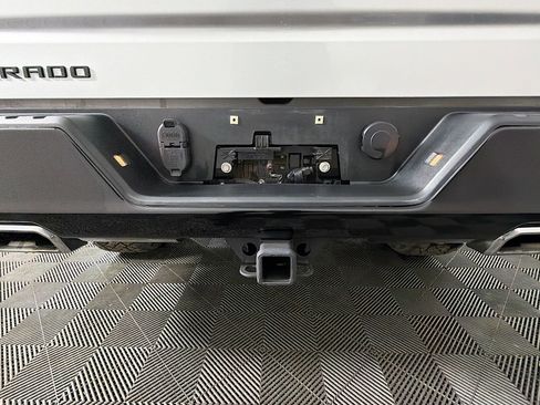 Used 2022 Chevrolet Silverado 1500 LT Trail Boss w/ Convenience Package II image 36