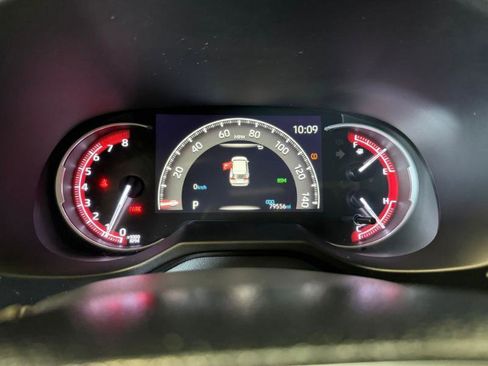 Used 2020 Toyota RAV4 TRD Off-Road AWD/4WD image 15