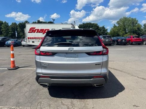 Used 2024 Honda CR-V Sport image 3