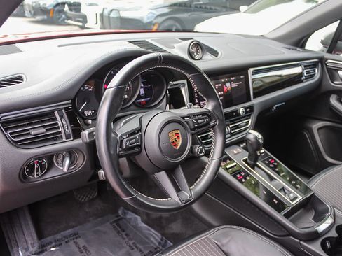 Used 2024 Porsche Macan Turbo AWD/4WD image 16
