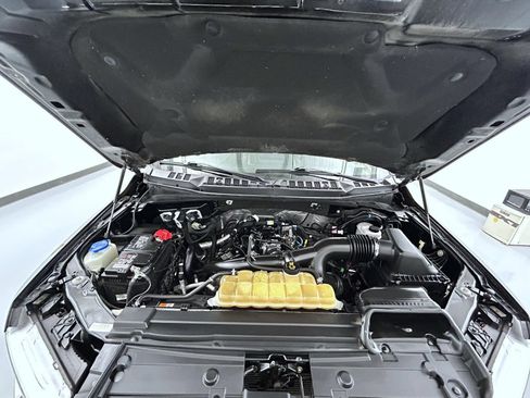 Used 2020 Ford F150 XLT w/ Equipment Group 302A Luxury AWD/4WD image 24