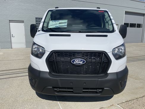 New 2027 Ford Transit 150 Low Roof w/ Load Area Protection Package RWD image 10