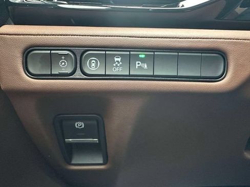 Certified 2024 Acura MDX w/ Technology Package AWD/4WD image 20