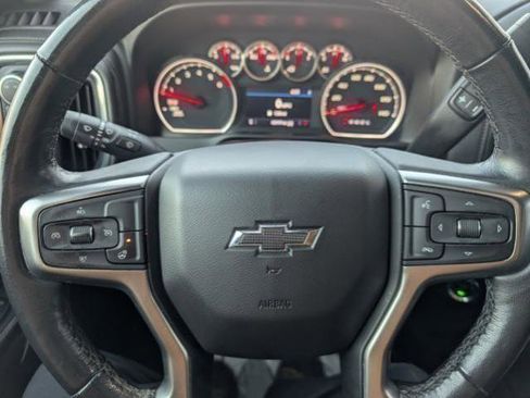 Used 2020 Chevrolet Silverado 1500 LT Trail Boss w/ Convenience Package image 16