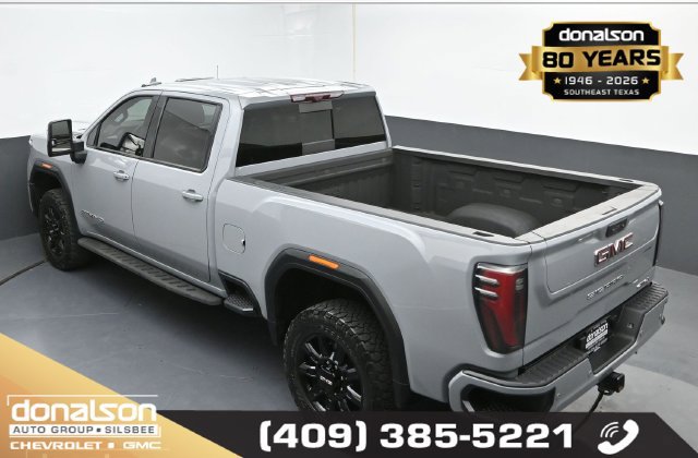 Used 2024 GMC Sierra 2500 AT4 w/ AT4 Premium Plus Package AWD/4WD image 19
