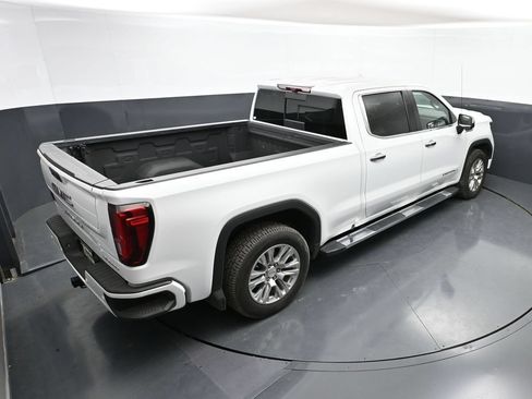 Used 2023 GMC Sierra 1500 Denali w/ Technology Package AWD/4WD image 39