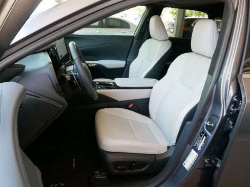 Used 2023 Lexus RX 350 Premium FWD image 2