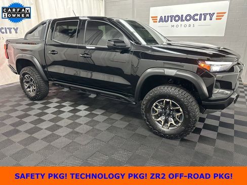 Used 2024 Chevrolet Colorado ZR2 w/ ZR2 Convenience Package III AWD/4WD image 1