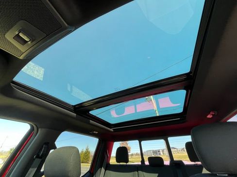 Used 2018 Ford F150 XLT w/ Equipment Group 302A Luxury image 23