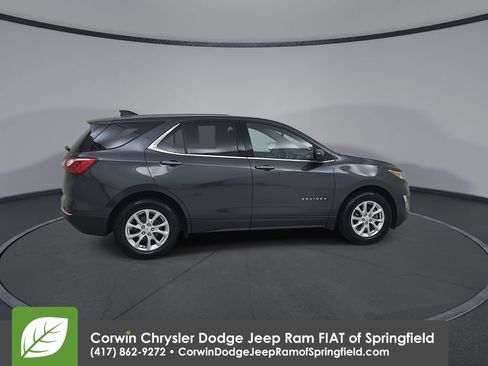 Used 2020 Chevrolet Equinox LT FWD image 16