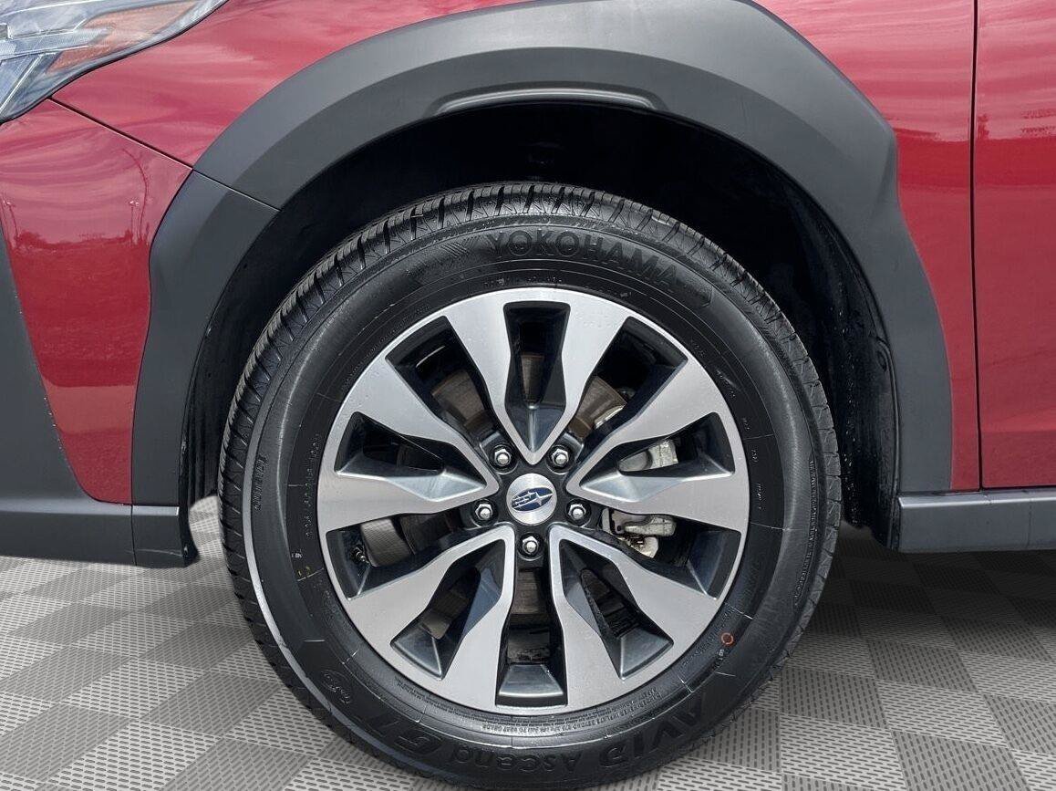 Used 2025 Subaru Outback Limited XT AWD/4WD image 8