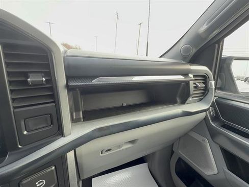 Used 2022 Ford F150 Limited image 21