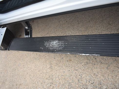 Used 2023 Ford F250 XLT image 14