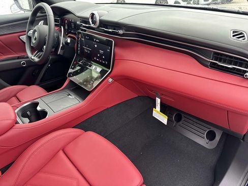 New 2026 Maserati Grecale Modena image 24