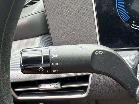 Certified 2024 Hyundai Sonata SEL FWD image 29