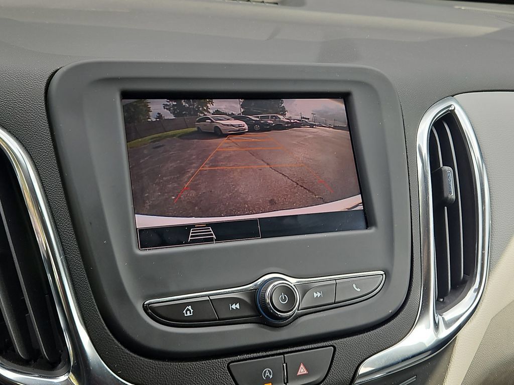 Used 2024 Chevrolet Equinox LS w/ LS Convenience Package FWD image 30