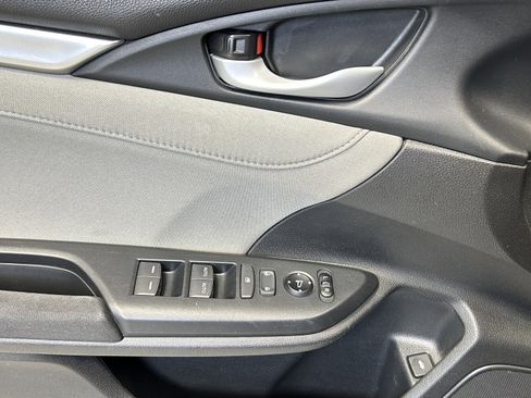Used 2016 Honda Civic EX image 18