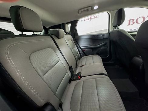 Used 2022 Ford Escape S image 28