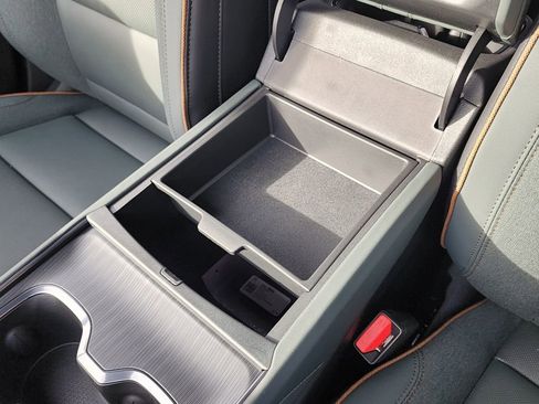 New 2026 GMC Acadia AT4 w/ Super Cruise Package image 35