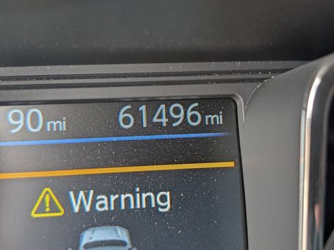 Used 2019 Nissan Titan SV AWD/4WD image 21