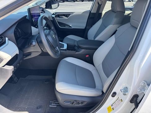Used 2025 Toyota RAV4 XLE Premium w/ Weather Package AWD/4WD image 13