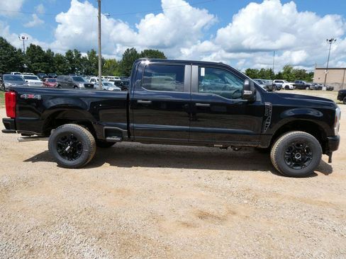 New 2026 Ford F250 XL w/ STX Appearance Package AWD/4WD image 2