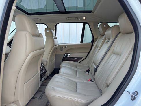 Used 2015 Land Rover Range Rover Supercharged image 39