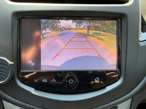 Used 2016 Chevrolet Trax LT w/ LT Convenience Package FWD image 15