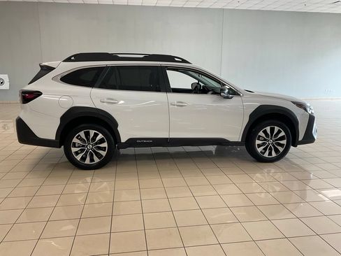 Used 2024 Subaru Outback Limited AWD/4WD image 7