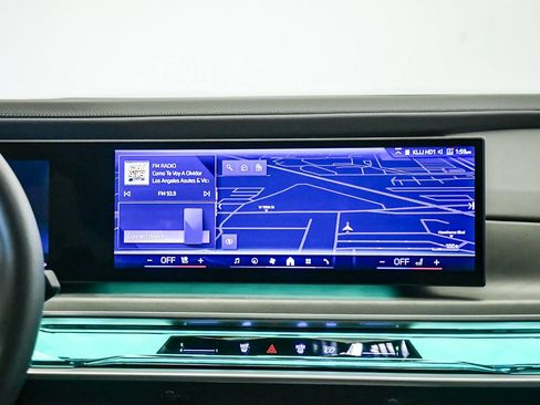 Certified 2023 BMW 740i RWD image 14