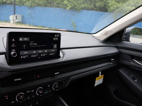 New 2026 Honda Accord SE image 18