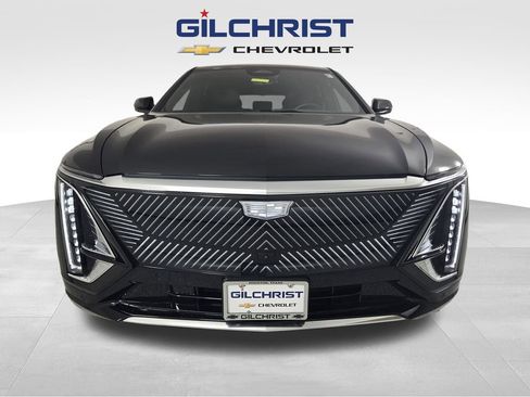 Used 2024 Cadillac Lyriq Luxury w/ LPO, Floor Liner Package image 6