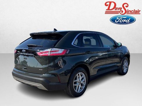 Used 2023 Ford Edge SEL w/ Convenience Package image 7