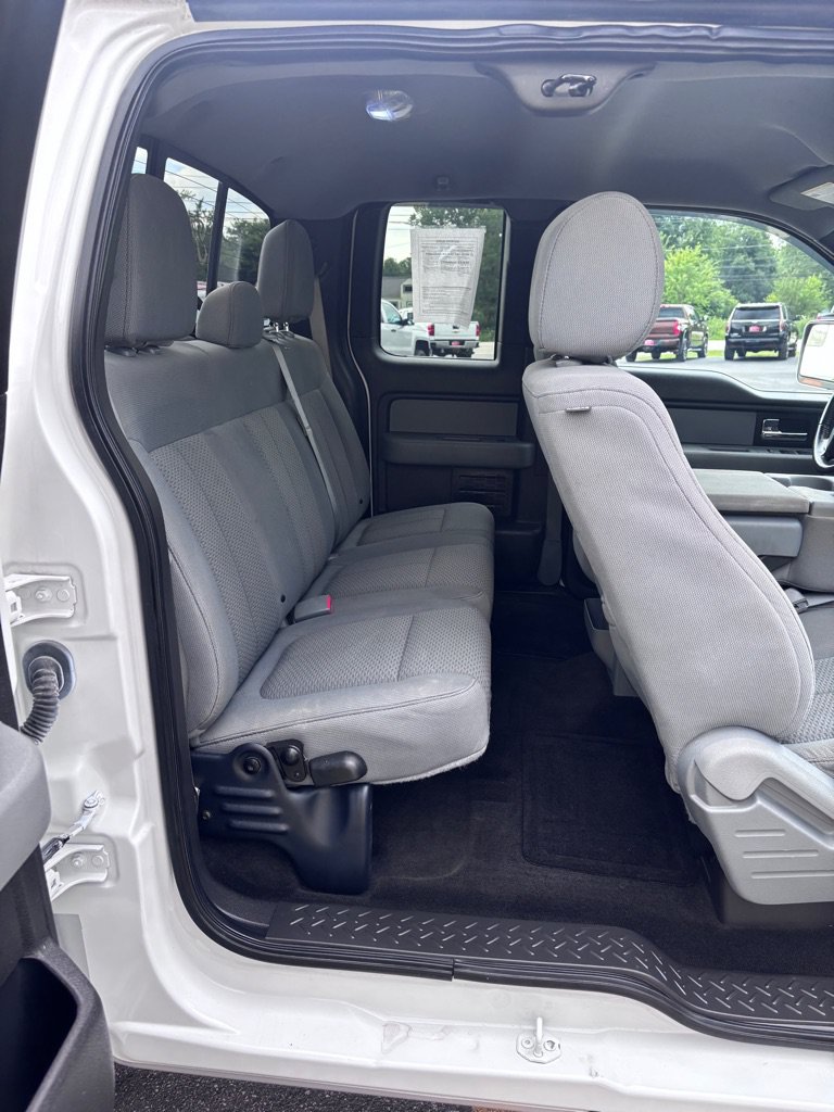 Used 2014 Ford F150 XLT w/ Equipment Group 302A Luxury AWD/4WD image 13