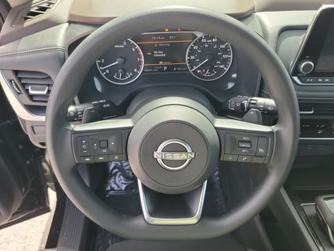 Used 2023 Nissan Rogue S FWD image 24