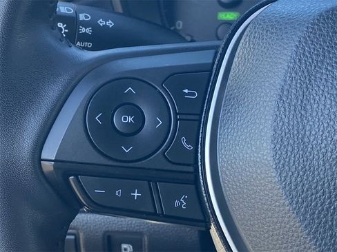 Certified 2024 Toyota Corolla SE image 25