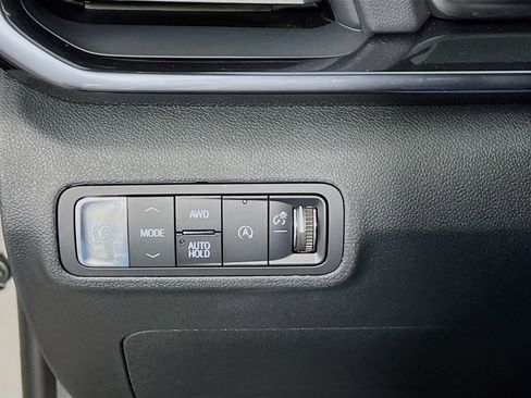 New 2026 GMC Terrain AT4 w/ Convenience Package III image 9