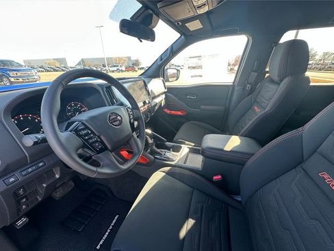 New 2026 Nissan Frontier SV w/ SV Convenience Package image 11