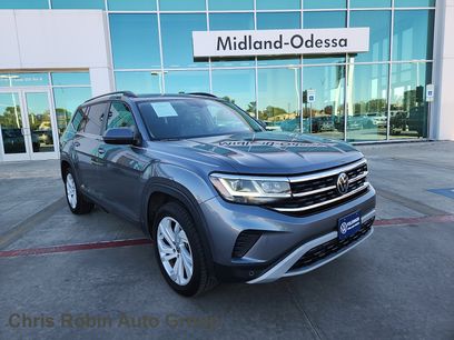 Used 2021 Volkswagen Atlas SE w/ Panoramic Sunroof Package