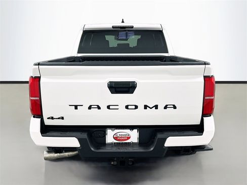 New 2025 Toyota Tacoma TRD Sport image 5