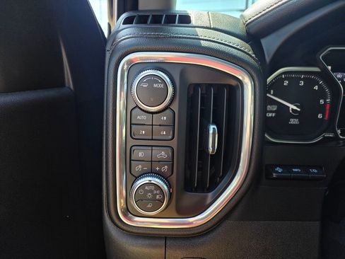 Used 2020 GMC Sierra 1500 Denali w/ Denali Premium Package image 13
