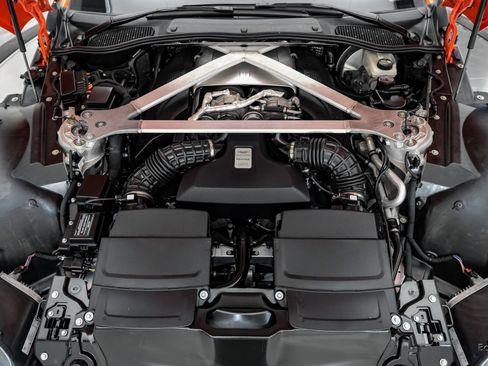 Used 2020 Aston Martin V8 Vantage Coupe RWD image 4